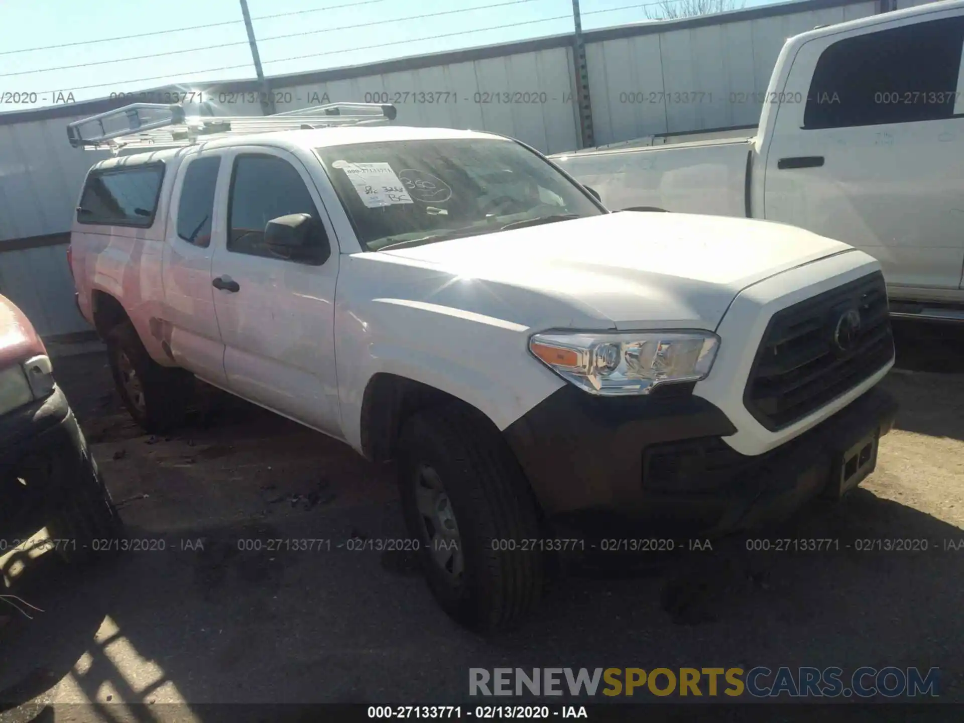 1 Photograph of a damaged car 5TFRX5GN1KX163428 TOYOTA TACOMA 2019