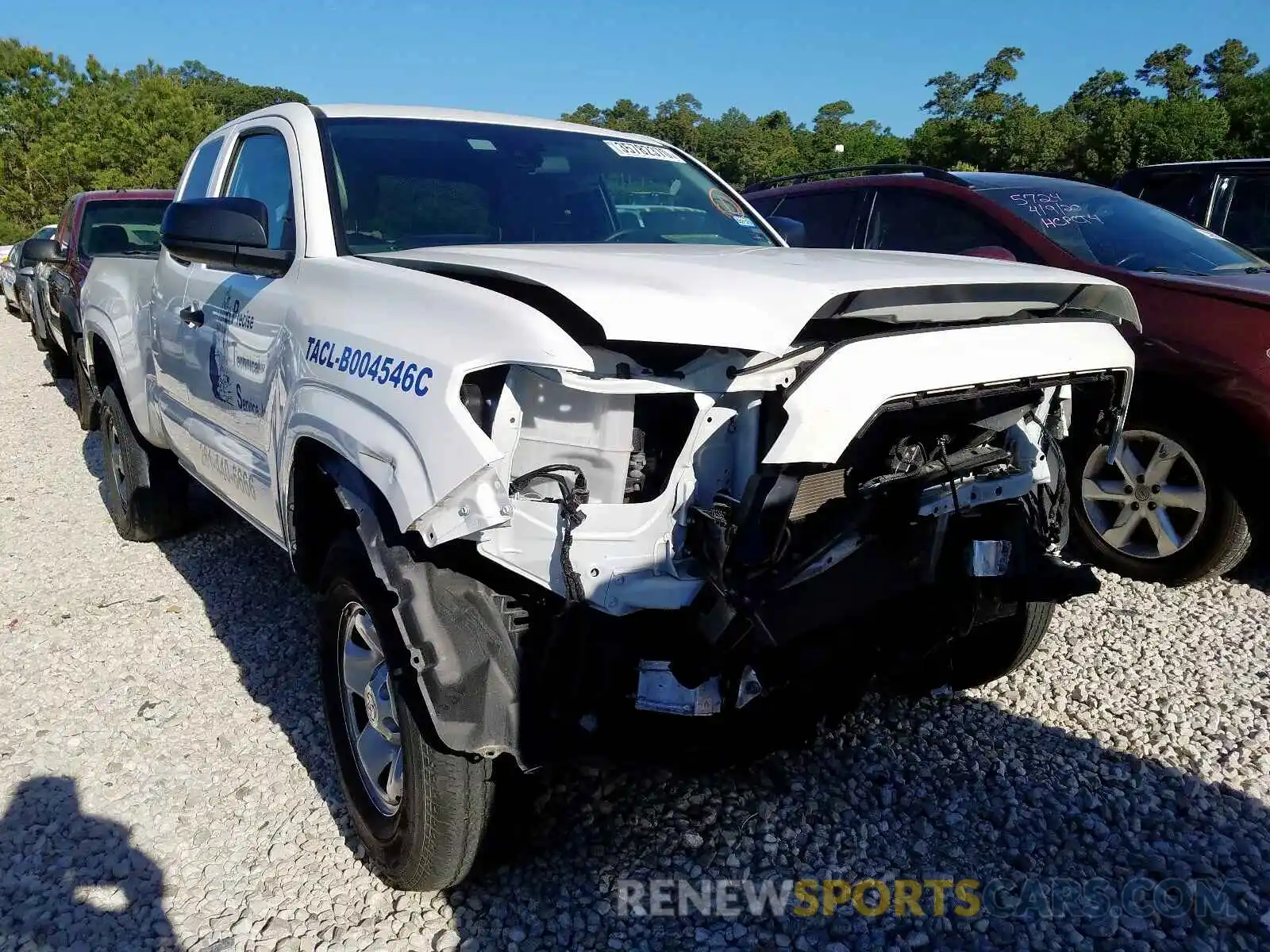 1 Photograph of a damaged car 5TFRX5GN2KX142216 TOYOTA TACOMA 2019