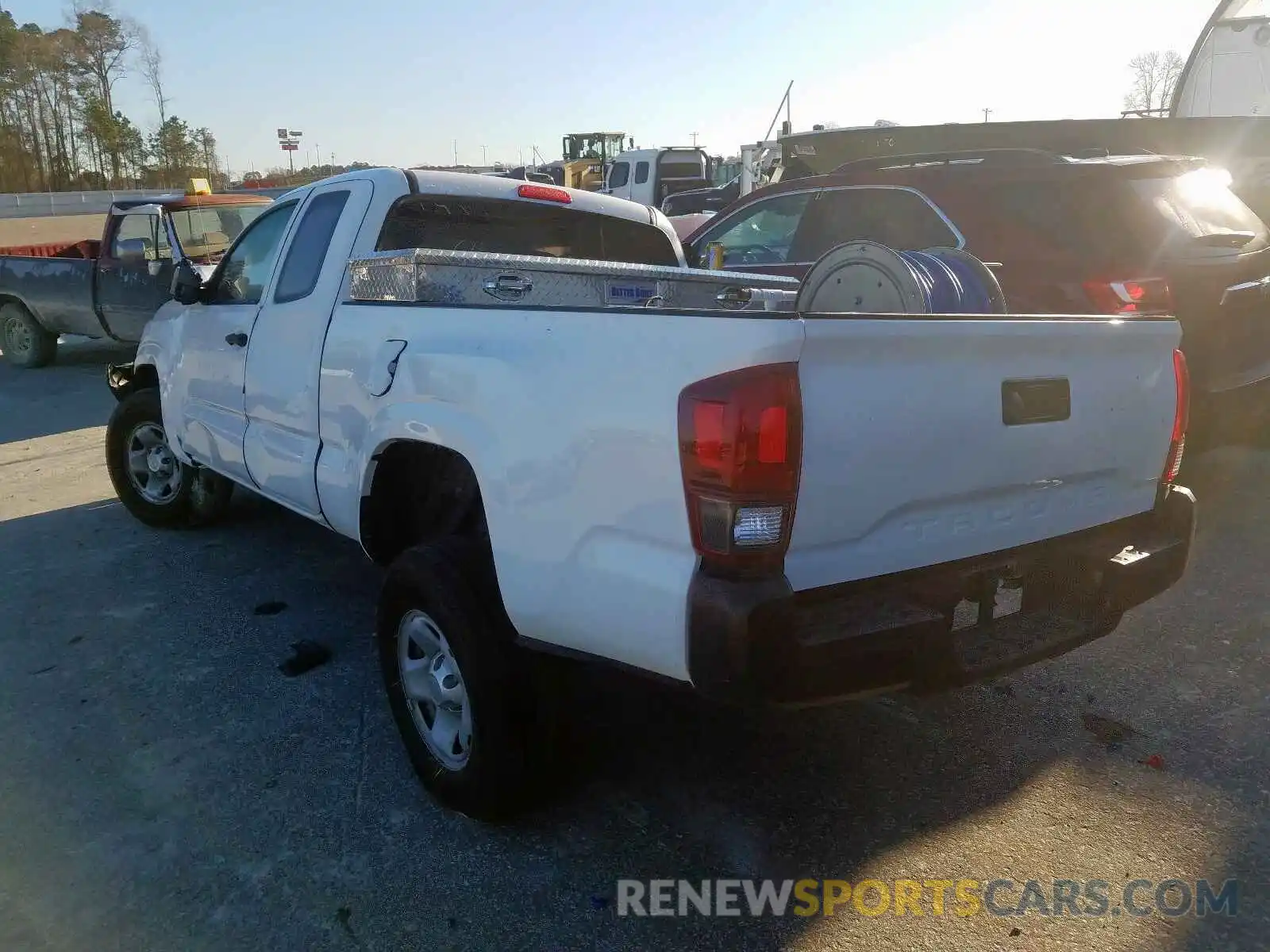 3 Photograph of a damaged car 5TFRX5GN2KX143267 TOYOTA TACOMA 2019