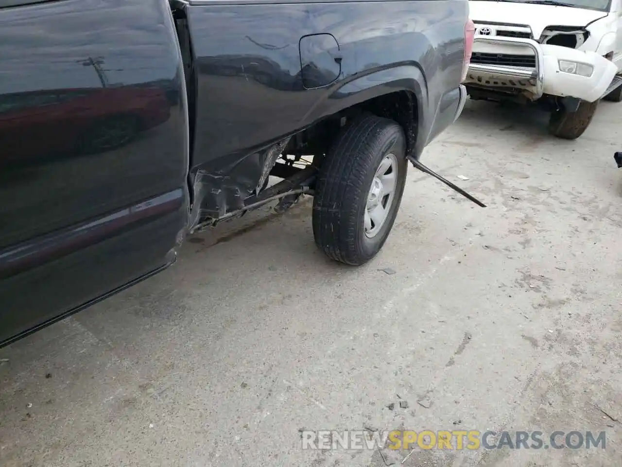 9 Photograph of a damaged car 5TFRX5GN2KX149344 TOYOTA TACOMA 2019