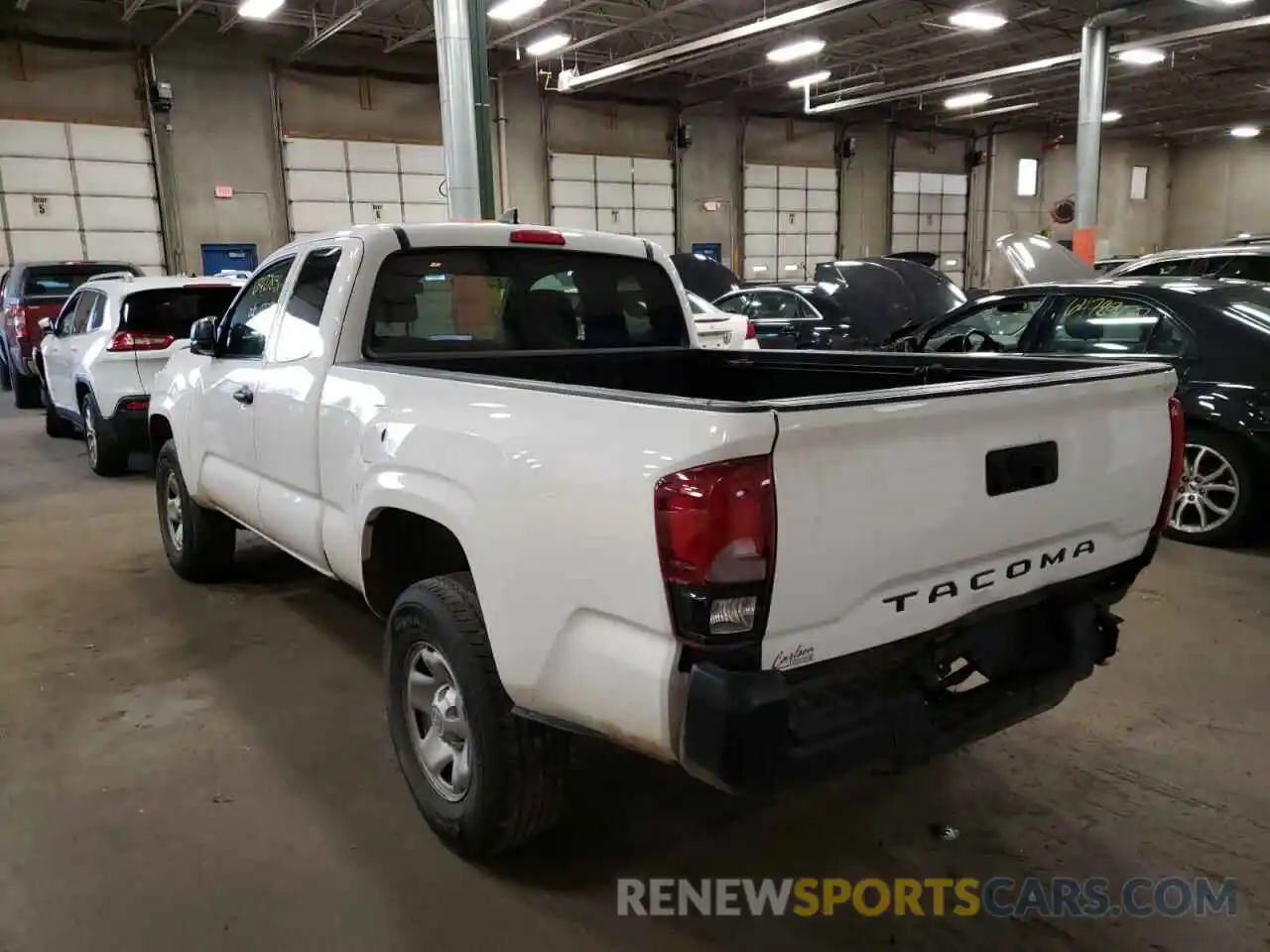 3 Photograph of a damaged car 5TFRX5GN3KX135338 TOYOTA TACOMA 2019