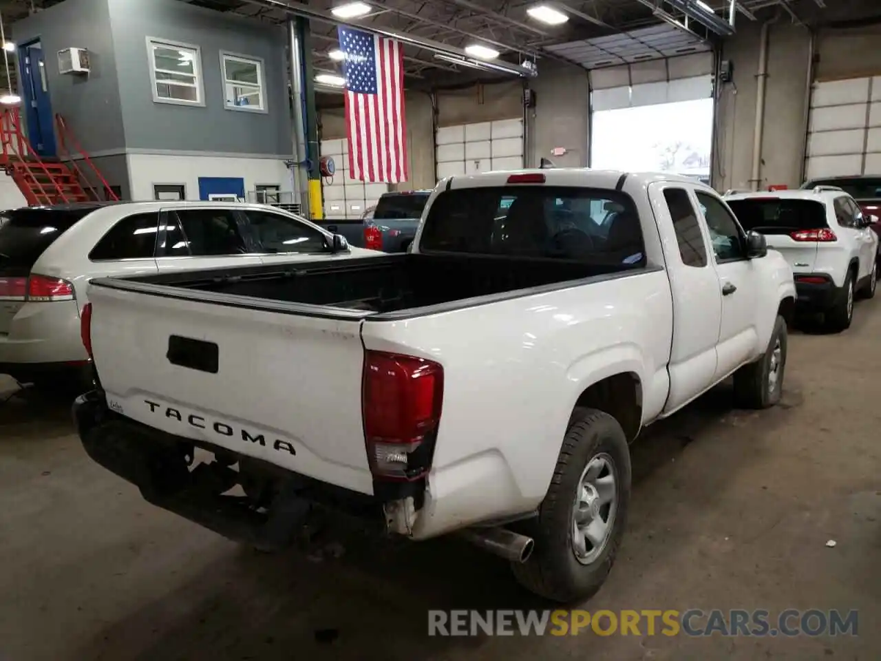 4 Photograph of a damaged car 5TFRX5GN3KX135338 TOYOTA TACOMA 2019