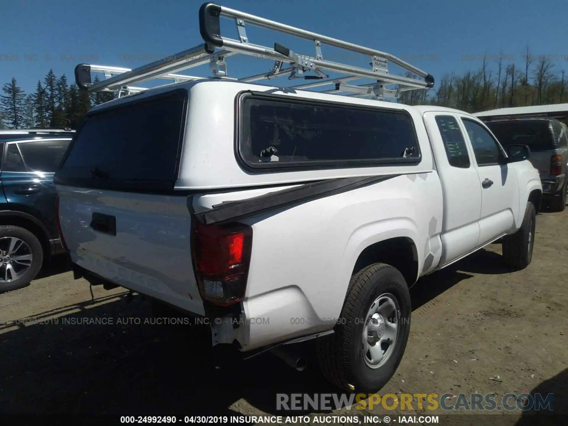 4 Photograph of a damaged car 5TFRX5GN3KX145206 TOYOTA TACOMA 2019