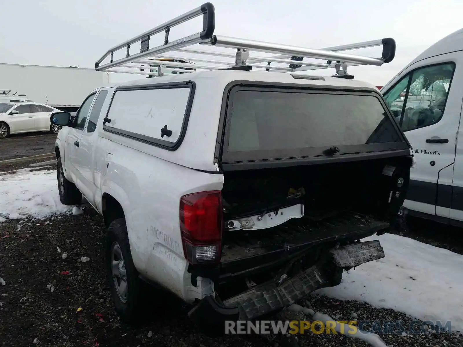 3 Photograph of a damaged car 5TFRX5GN3KX148266 TOYOTA TACOMA 2019