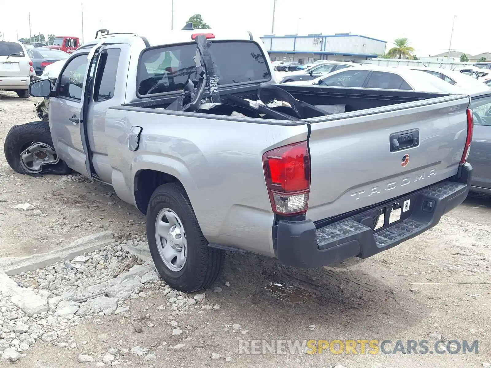 3 Photograph of a damaged car 5TFRX5GN3KX151359 TOYOTA TACOMA 2019