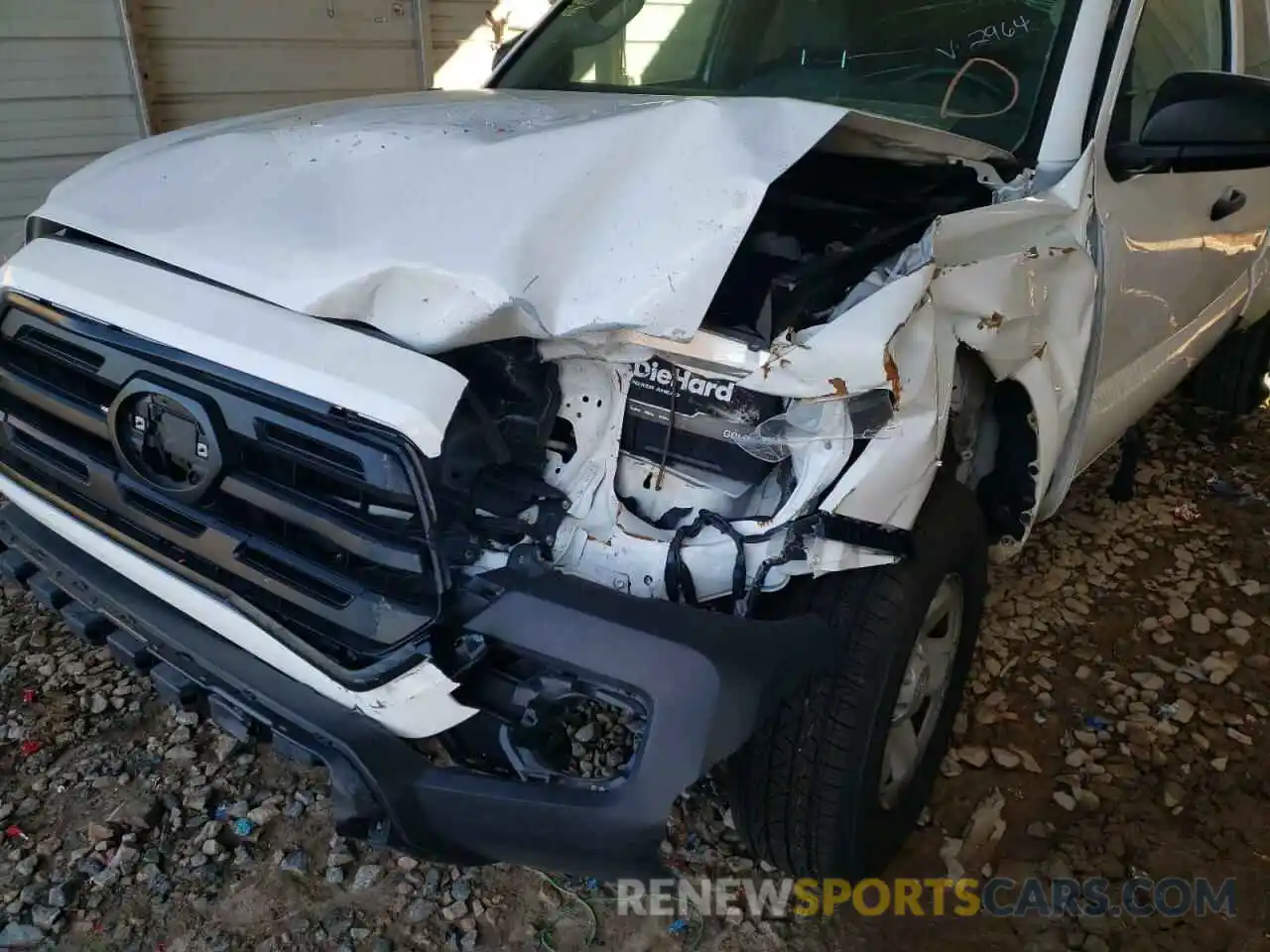 9 Photograph of a damaged car 5TFRX5GN3KX152964 TOYOTA TACOMA 2019