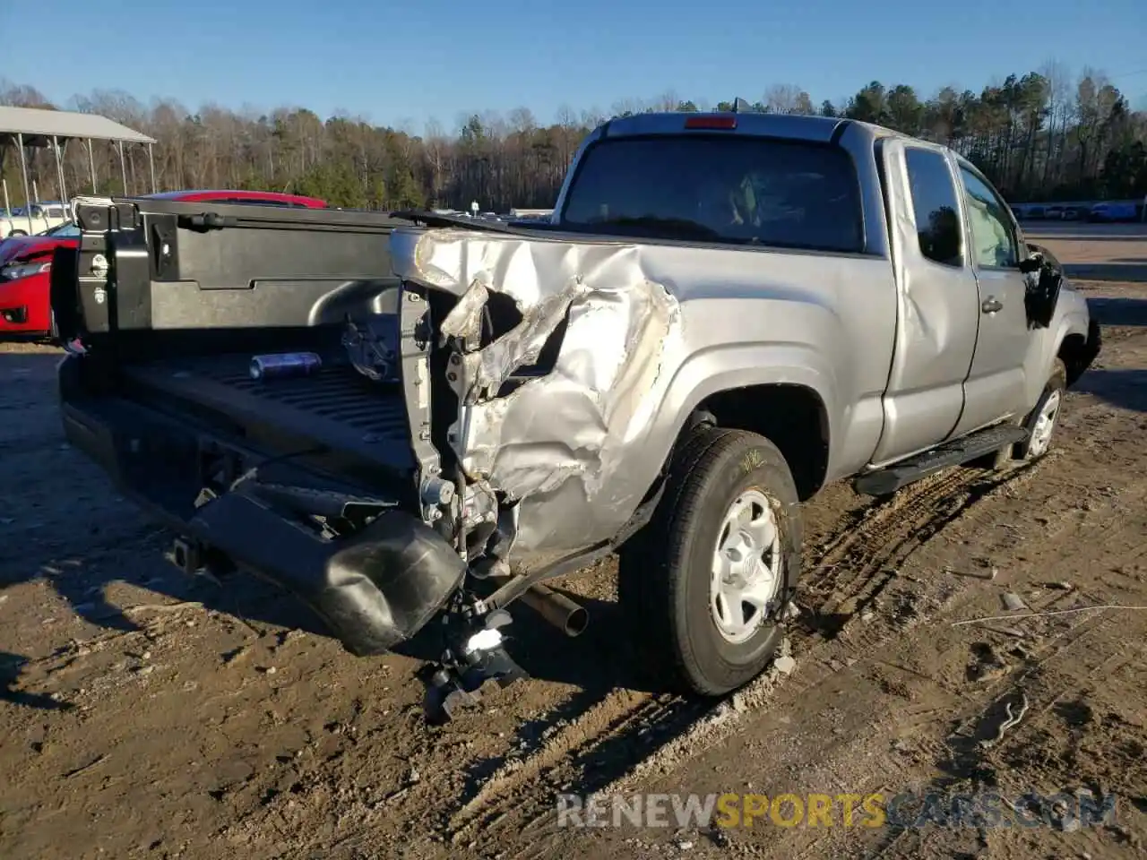 4 Photograph of a damaged car 5TFRX5GN3KX155105 TOYOTA TACOMA 2019