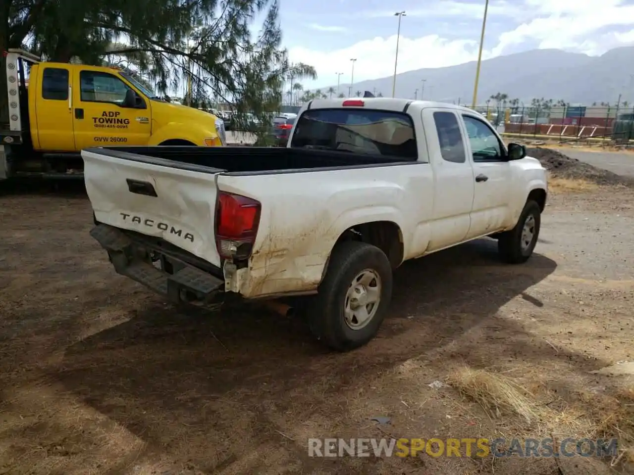 4 Photograph of a damaged car 5TFRX5GN3KX156643 TOYOTA TACOMA 2019