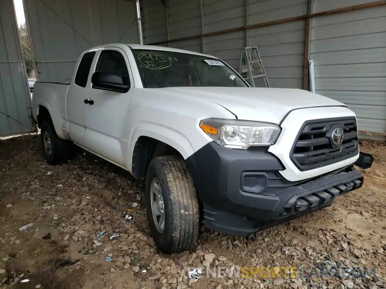 1 Photograph of a damaged car 5TFRX5GN3KX160952 TOYOTA TACOMA 2019