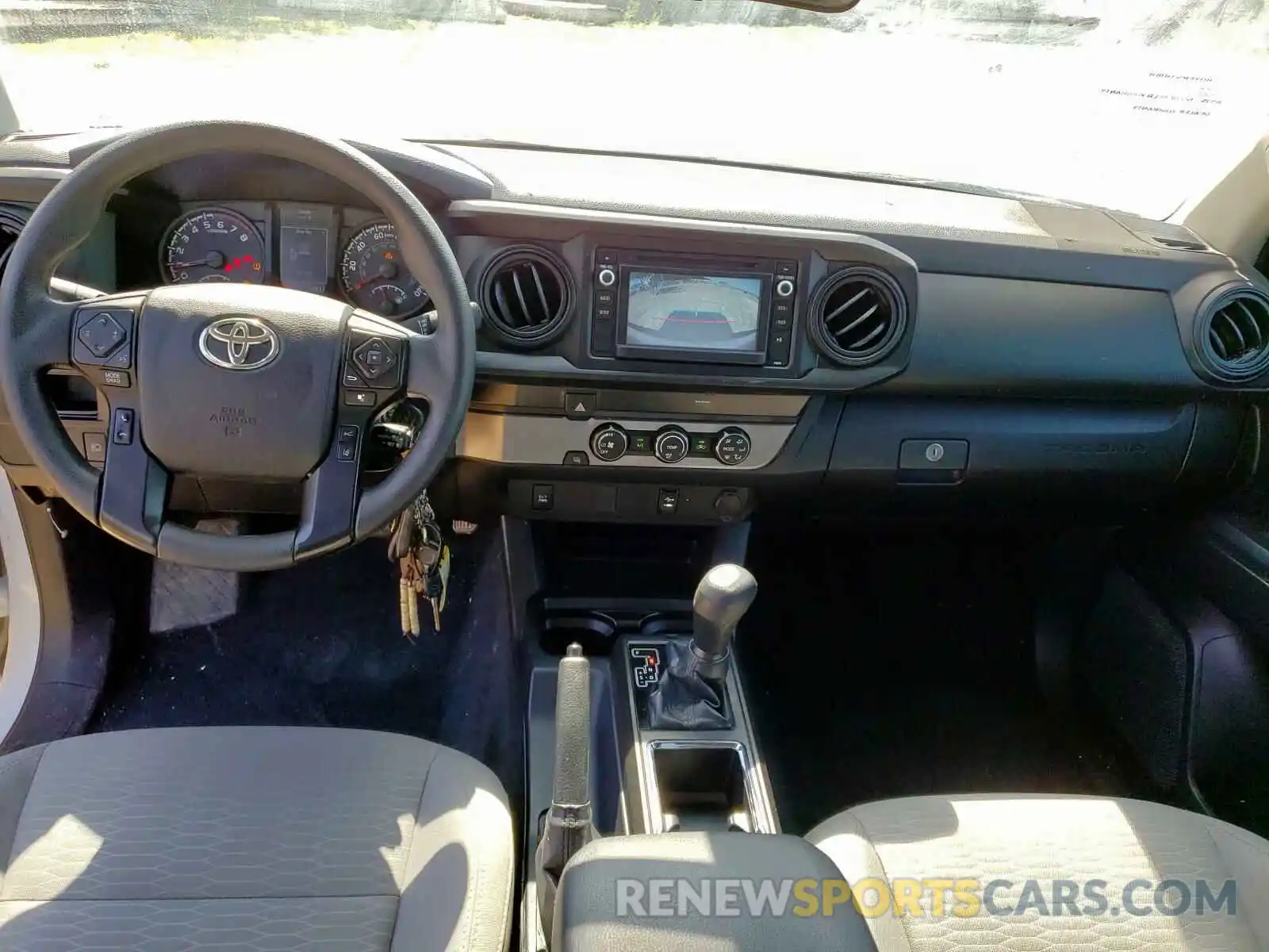 9 Photograph of a damaged car 5TFRX5GN4KX133761 TOYOTA TACOMA 2019