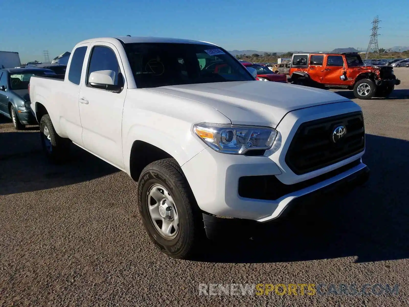 1 Photograph of a damaged car 5TFRX5GN4KX144811 TOYOTA TACOMA 2019