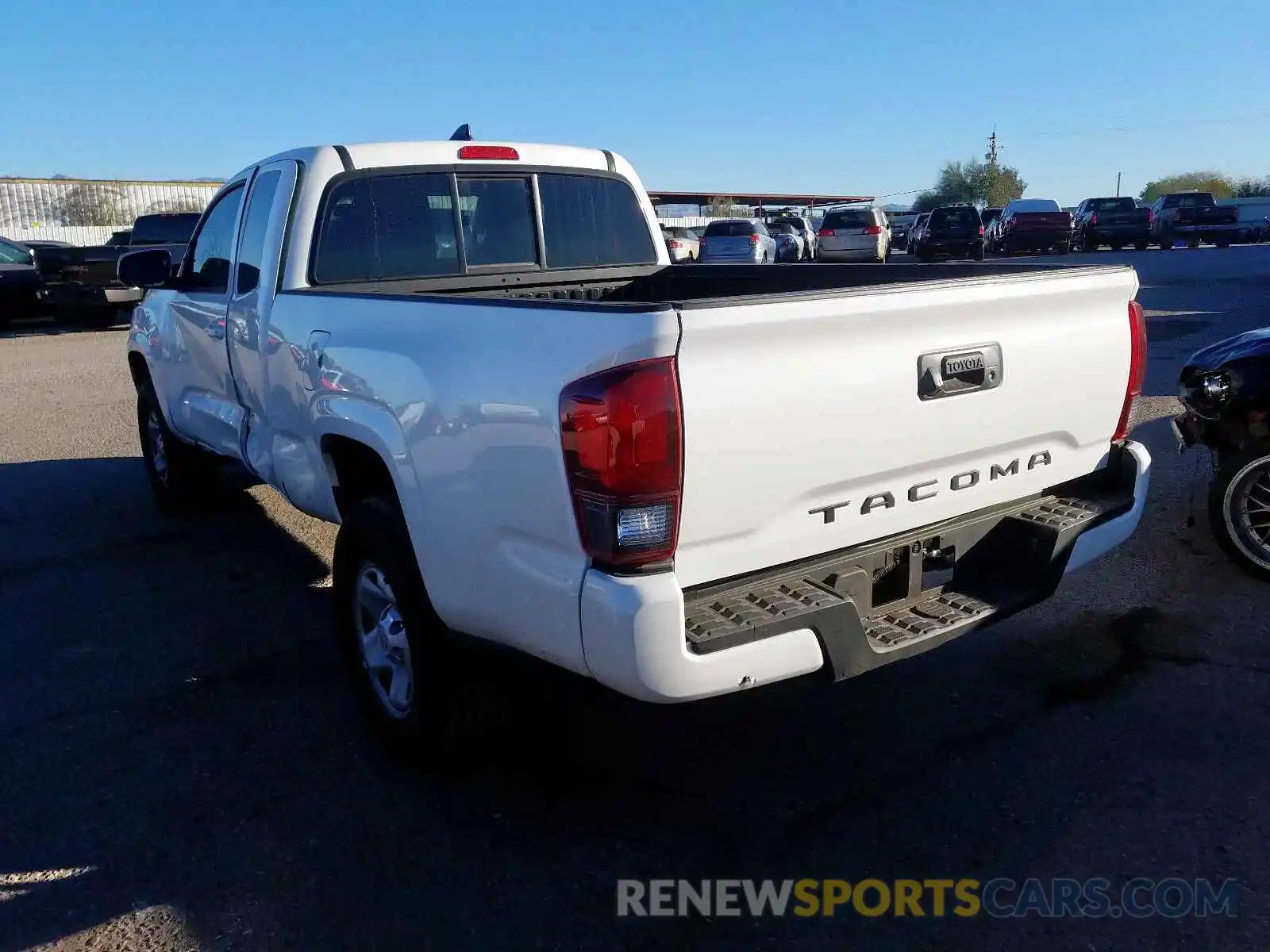 3 Photograph of a damaged car 5TFRX5GN4KX144811 TOYOTA TACOMA 2019