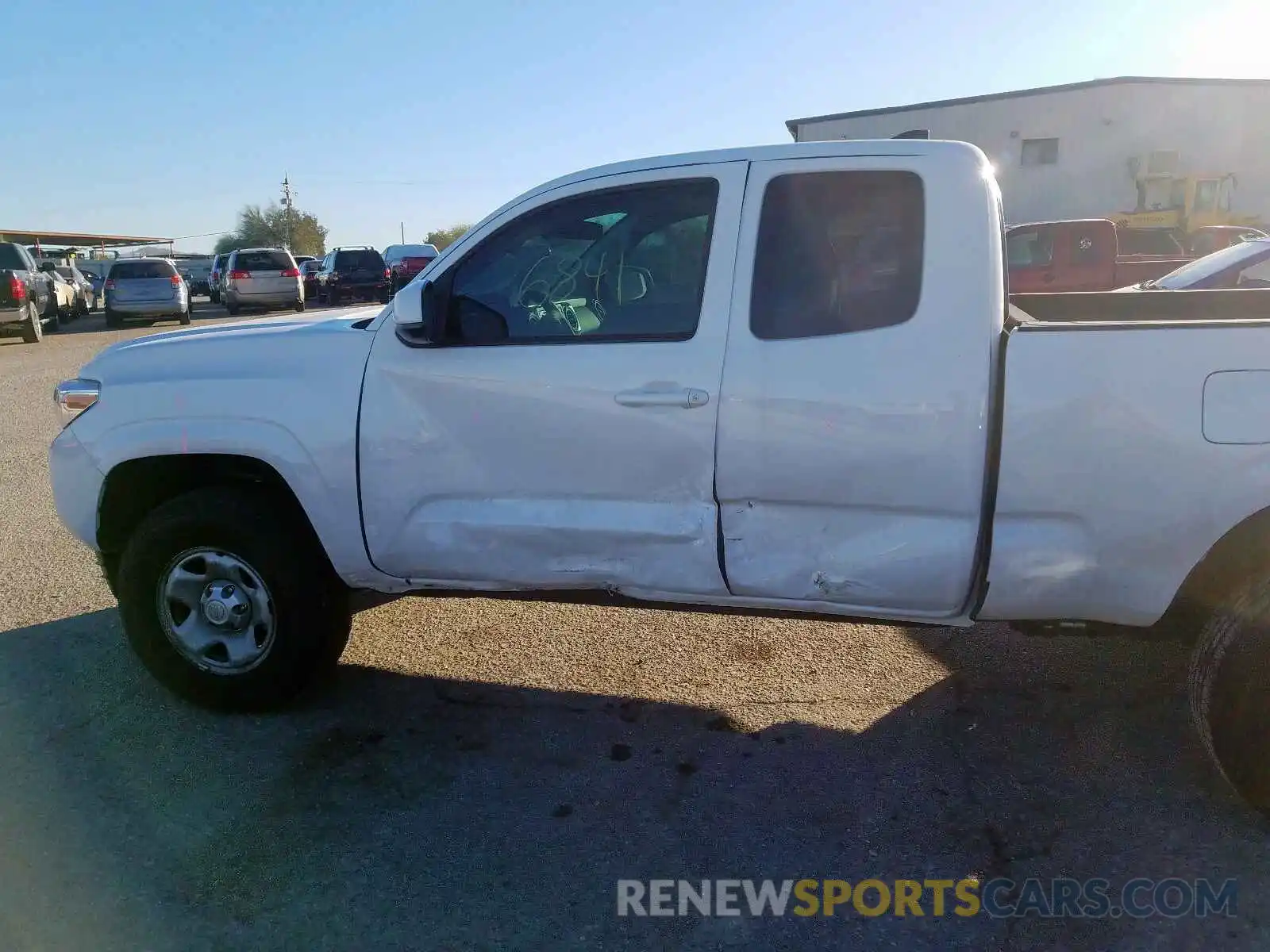 9 Photograph of a damaged car 5TFRX5GN4KX144811 TOYOTA TACOMA 2019