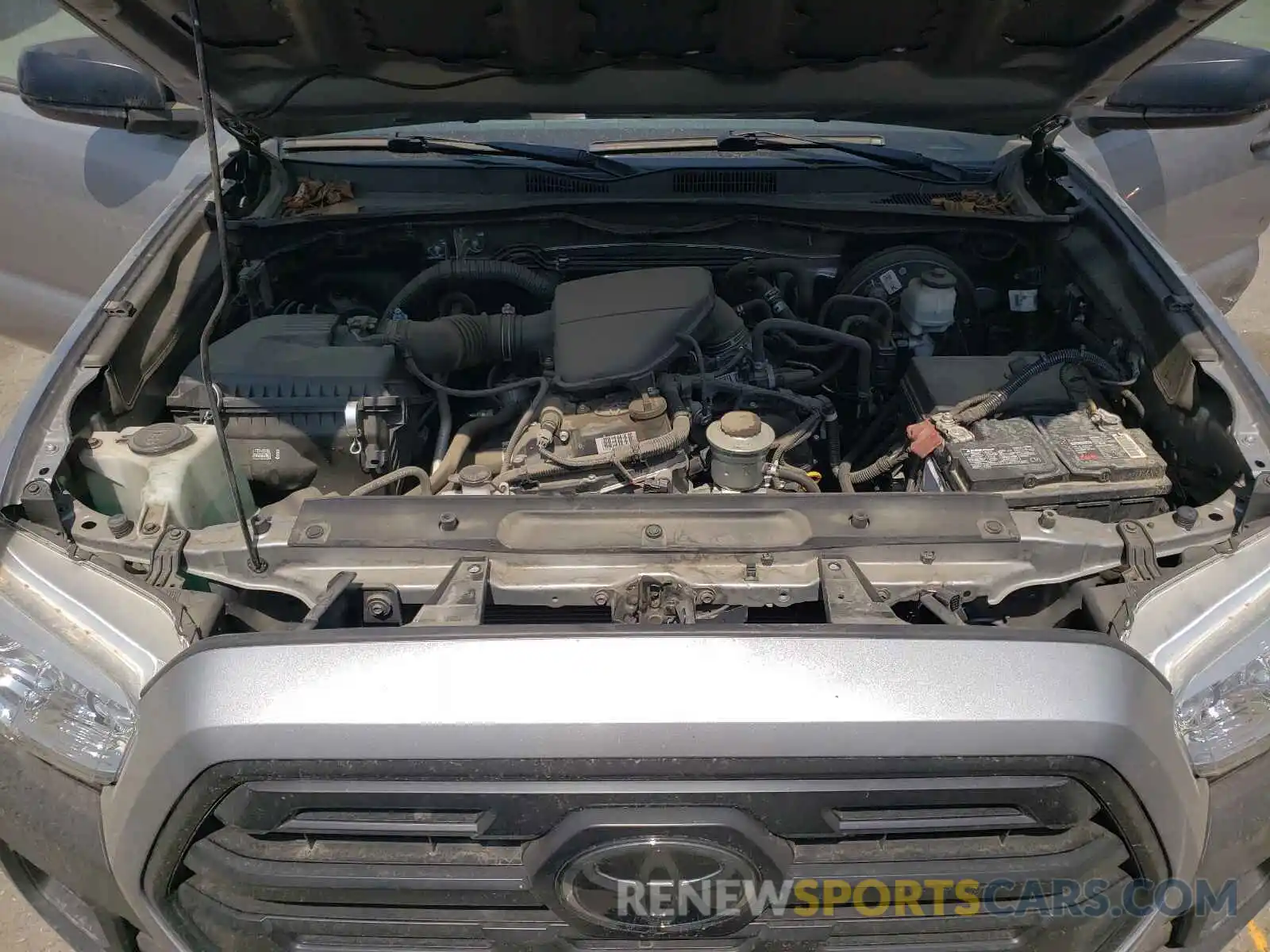 7 Photograph of a damaged car 5TFRX5GN4KX150656 TOYOTA TACOMA 2019