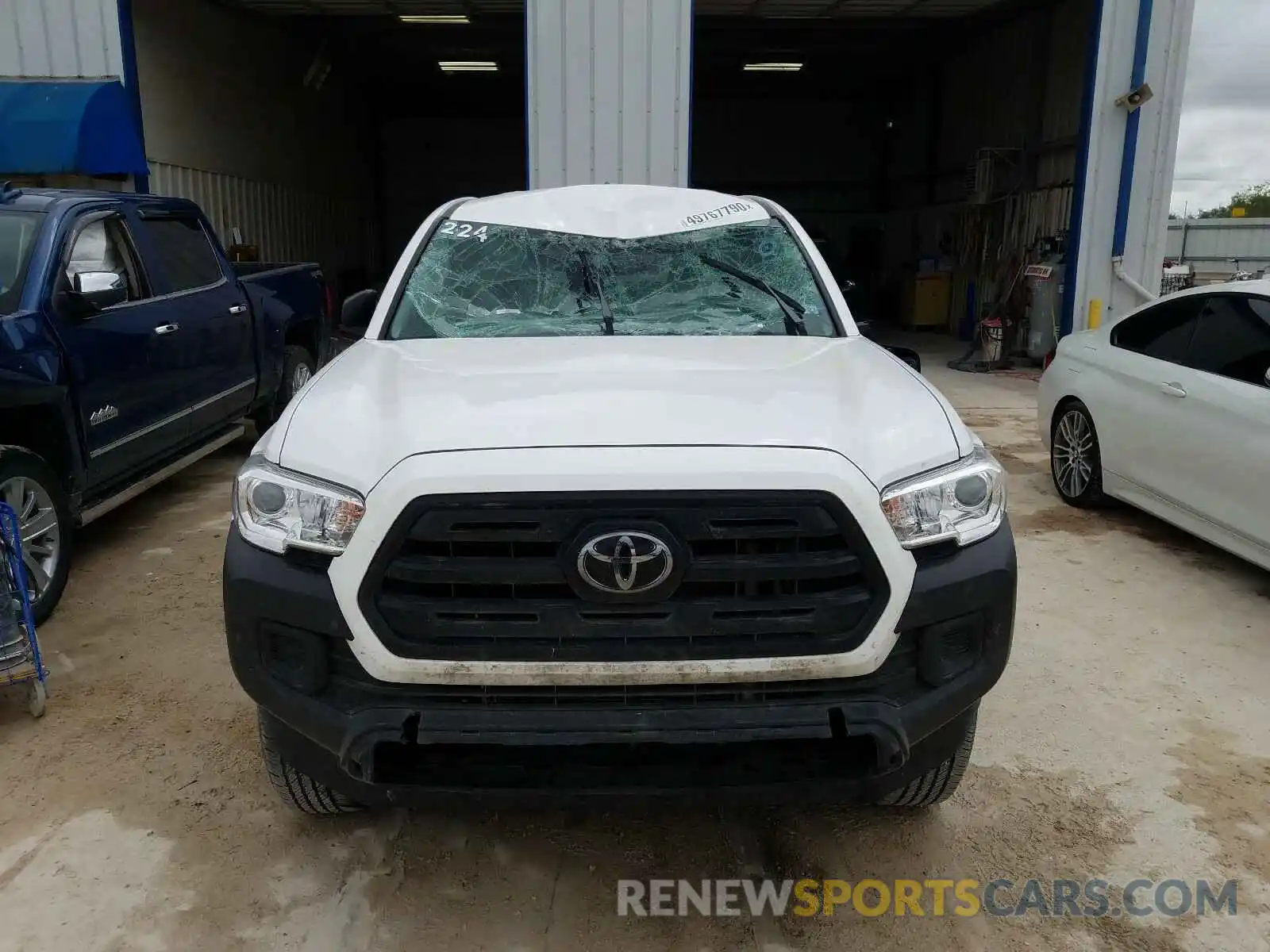 9 Photograph of a damaged car 5TFRX5GN4KX156490 TOYOTA TACOMA 2019