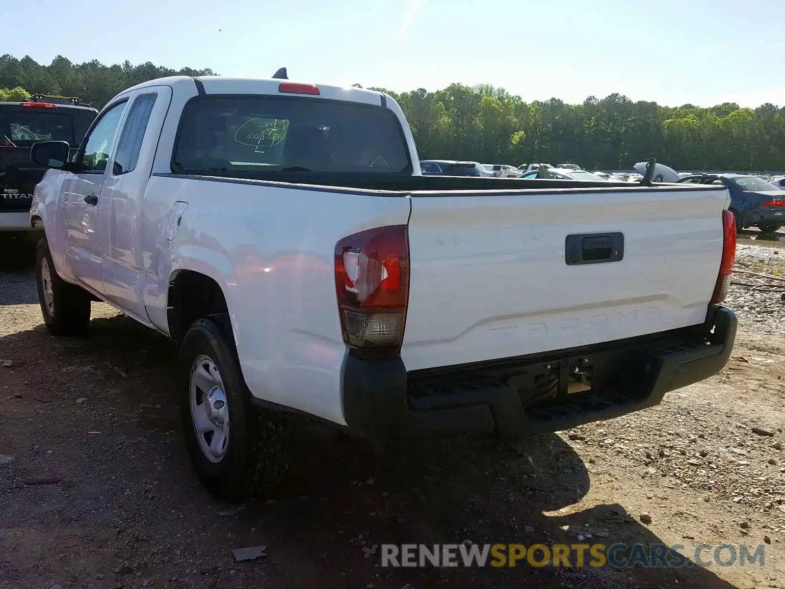 3 Photograph of a damaged car 5TFRX5GN4KX160832 TOYOTA TACOMA 2019