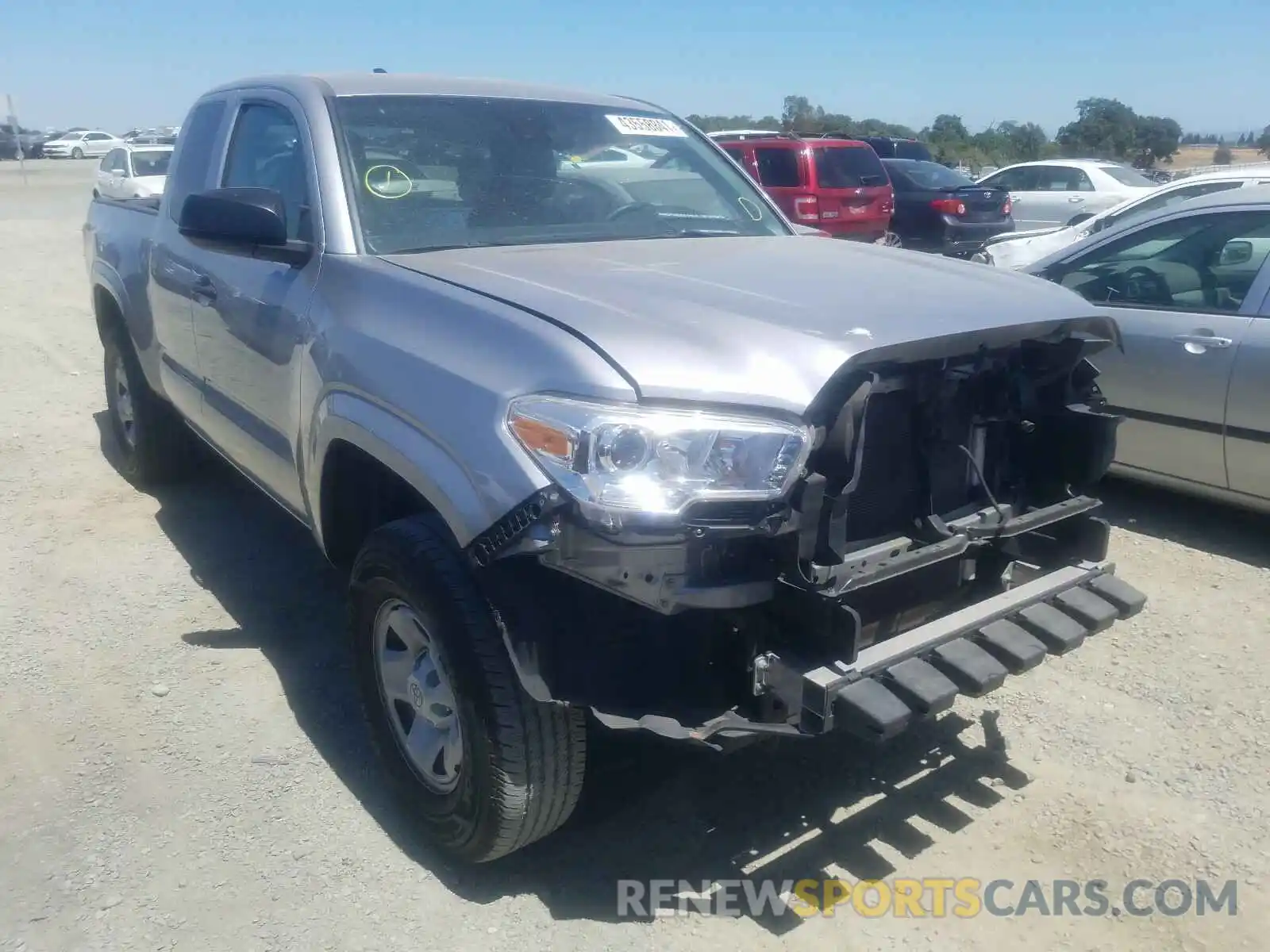 1 Photograph of a damaged car 5TFRX5GN4KX165013 TOYOTA TACOMA 2019