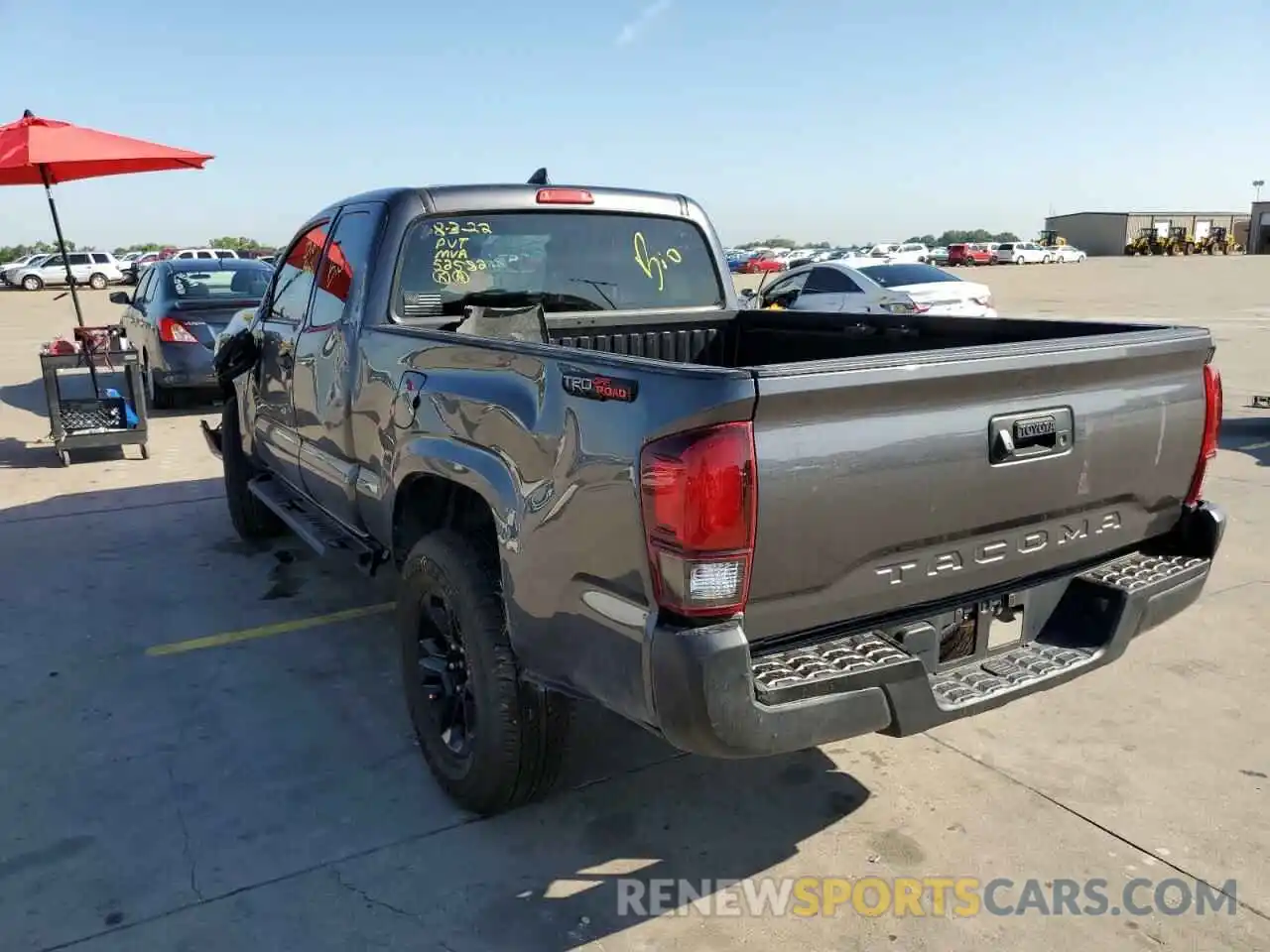 3 Photograph of a damaged car 5TFRX5GN5KX141710 TOYOTA TACOMA 2019