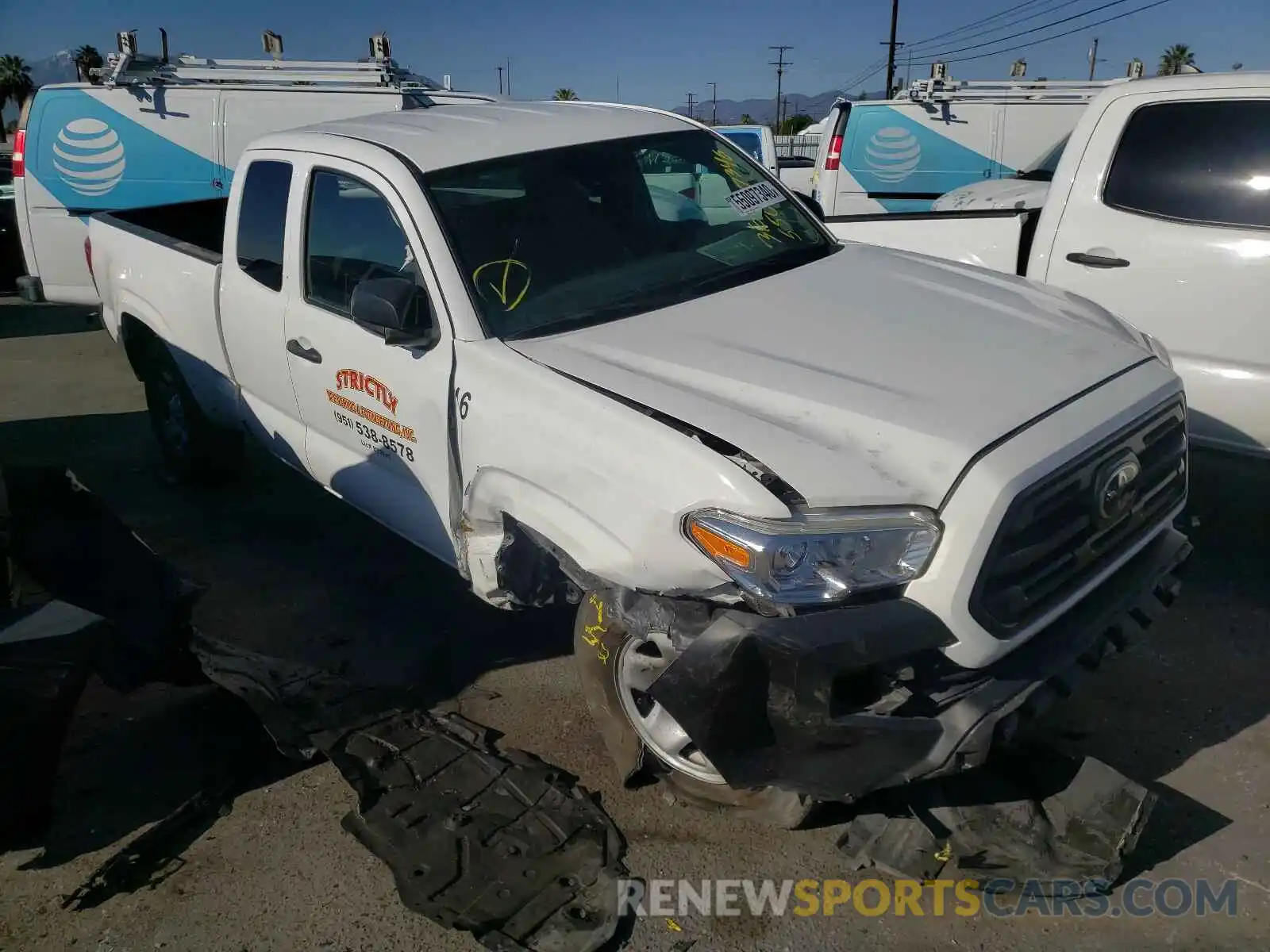 1 Photograph of a damaged car 5TFRX5GN5KX144218 TOYOTA TACOMA 2019