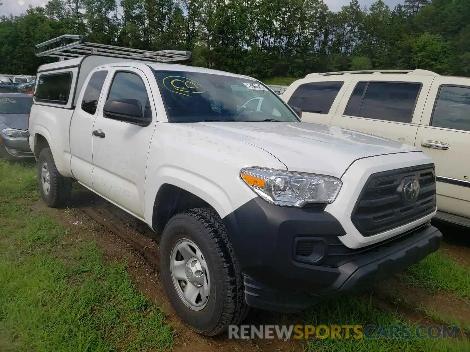 1 Photograph of a damaged car 5TFRX5GN5KX154926 TOYOTA TACOMA 2019