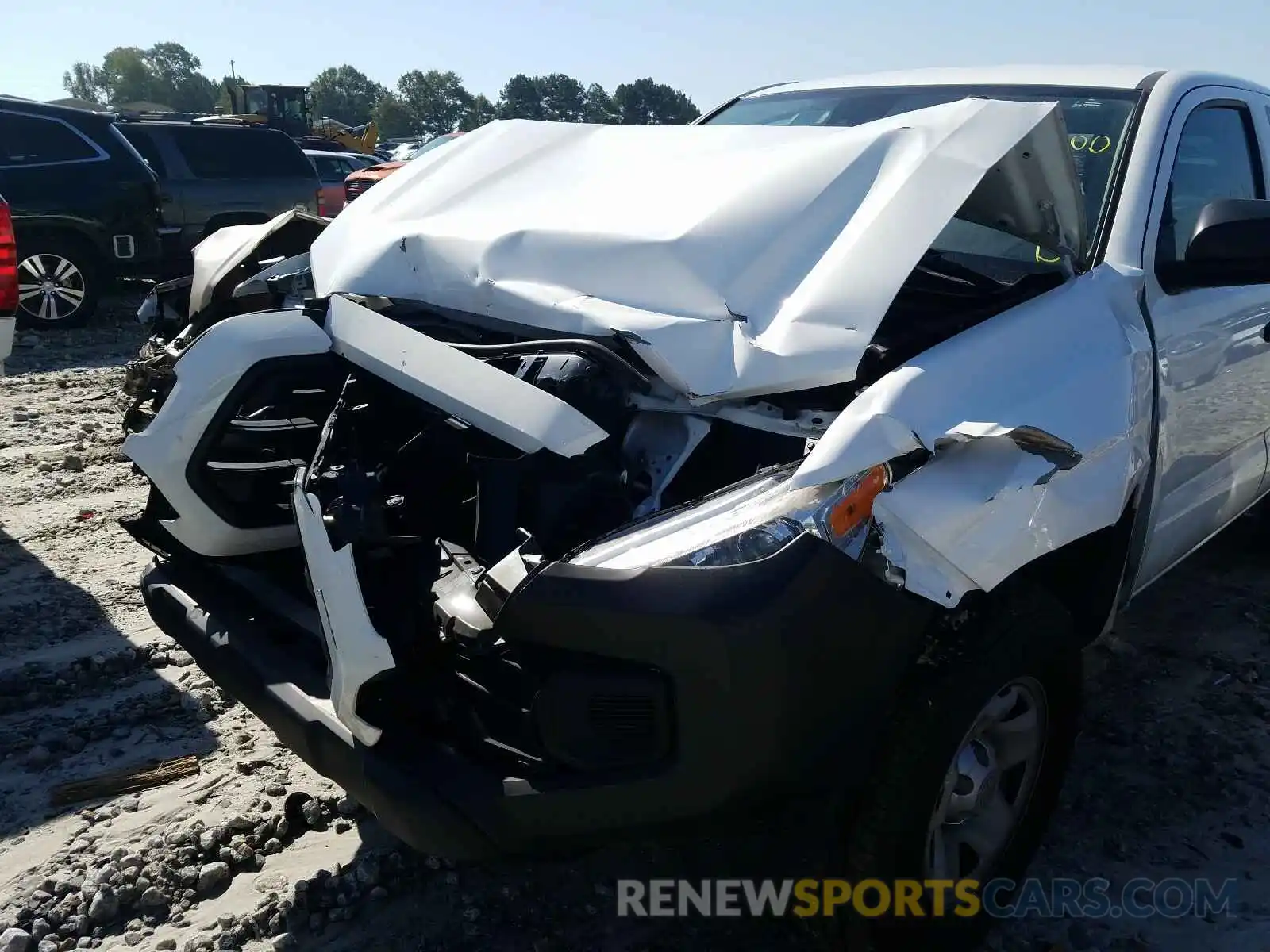 9 Photograph of a damaged car 5TFRX5GN5KX155011 TOYOTA TACOMA 2019