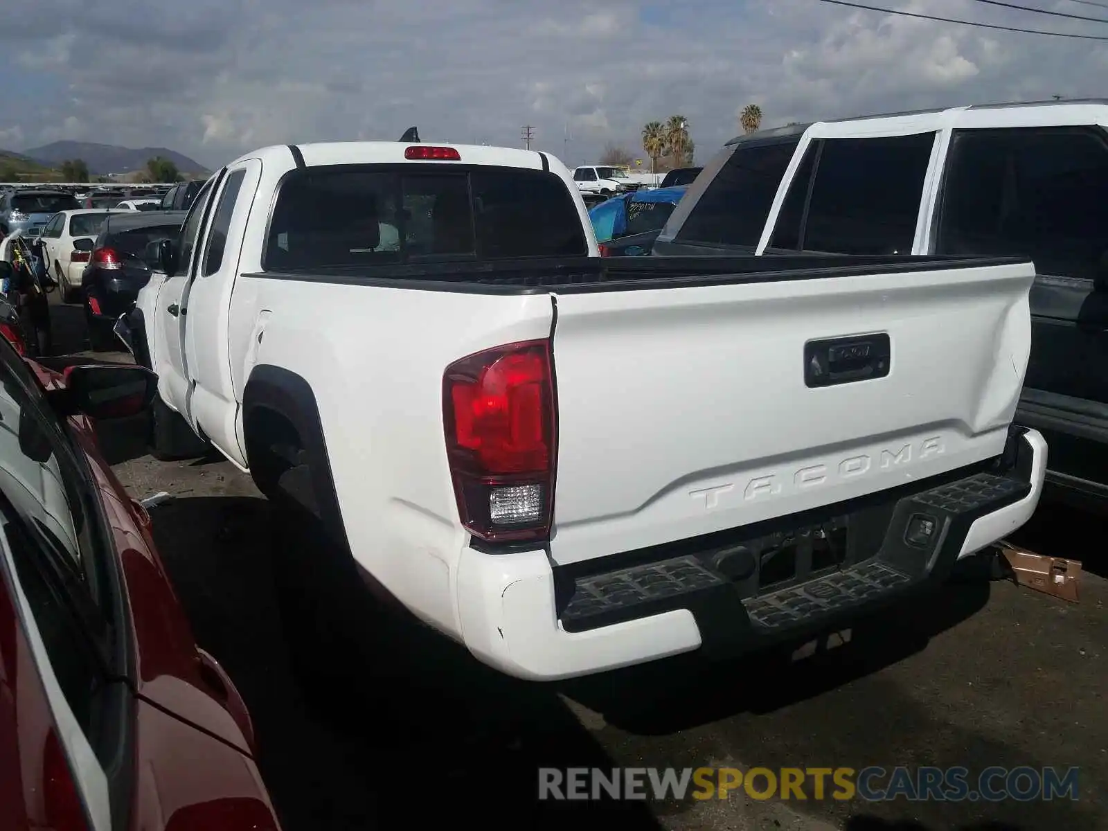 3 Photograph of a damaged car 5TFRX5GN5KX159947 TOYOTA TACOMA 2019