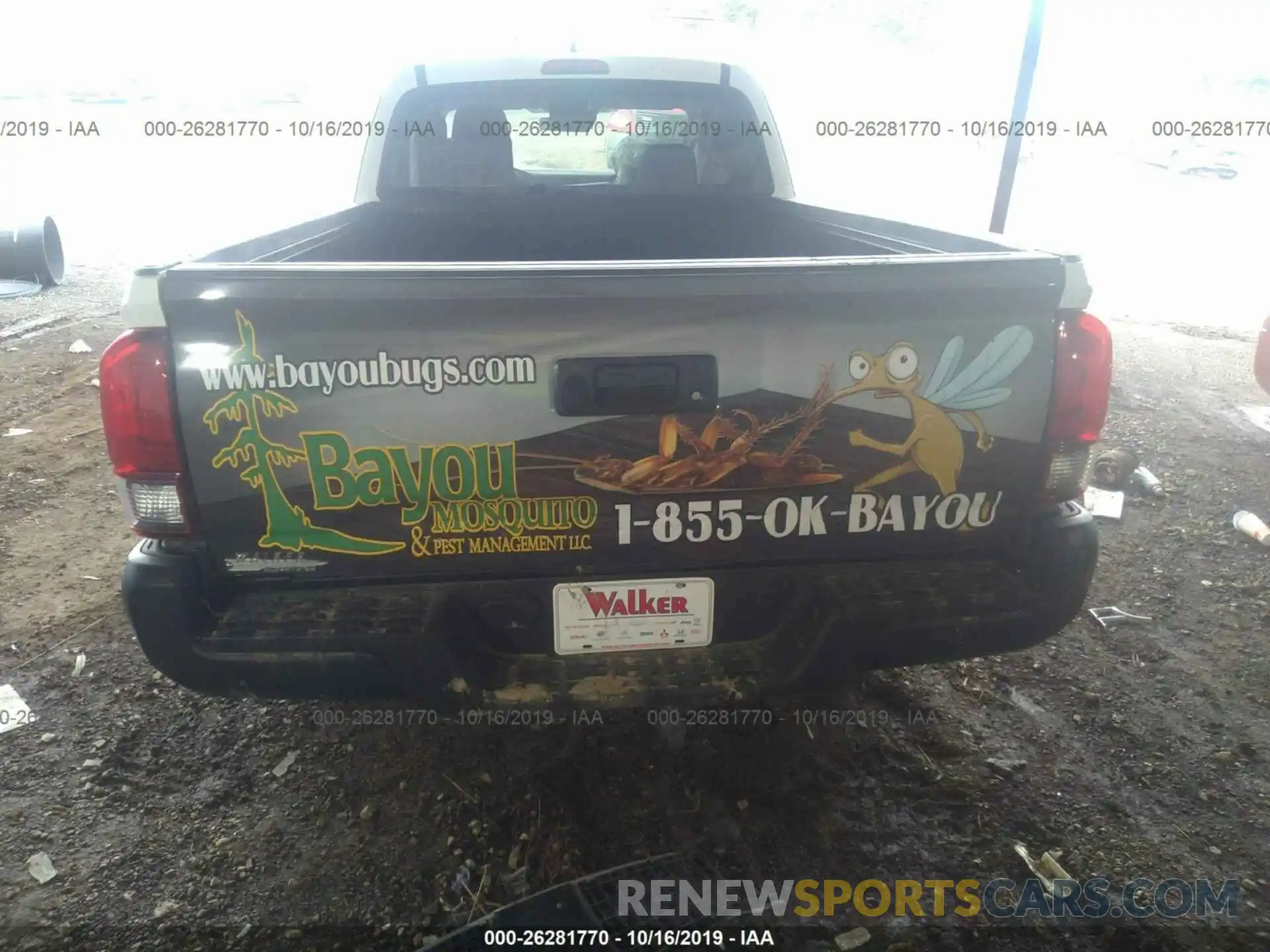 8 Photograph of a damaged car 5TFRX5GN5KX161892 TOYOTA TACOMA 2019