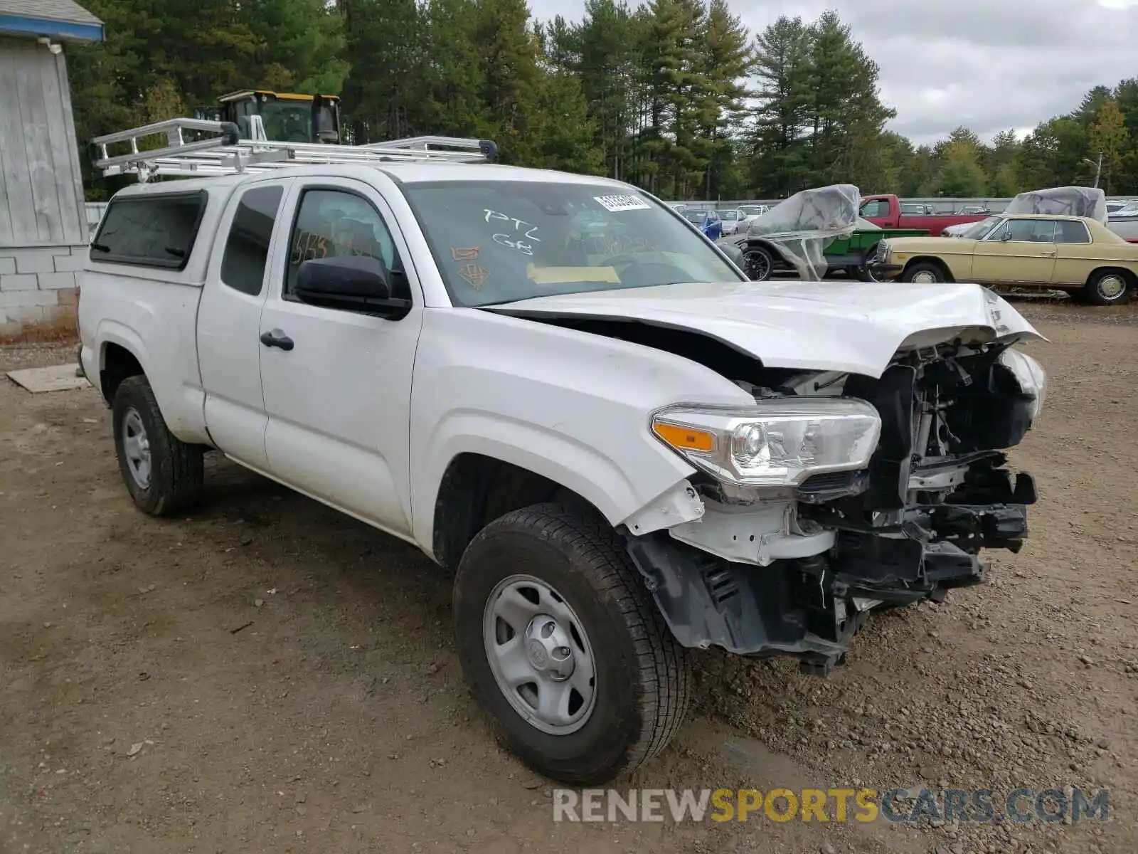 1 Photograph of a damaged car 5TFRX5GN6KX144759 TOYOTA TACOMA 2019