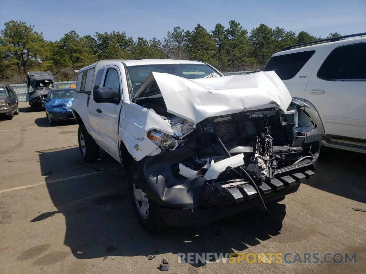 1 Photograph of a damaged car 5TFRX5GN6KX146284 TOYOTA TACOMA 2019