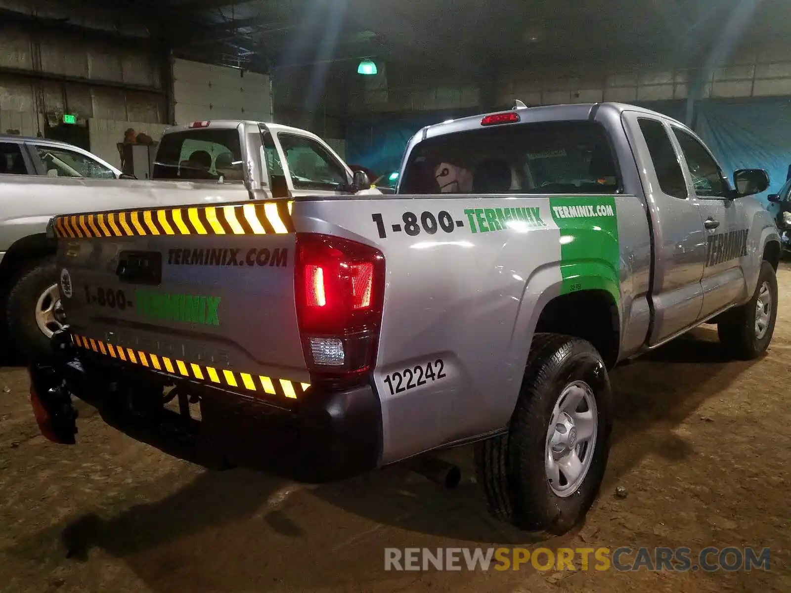 4 Photograph of a damaged car 5TFRX5GN6KX149167 TOYOTA TACOMA 2019