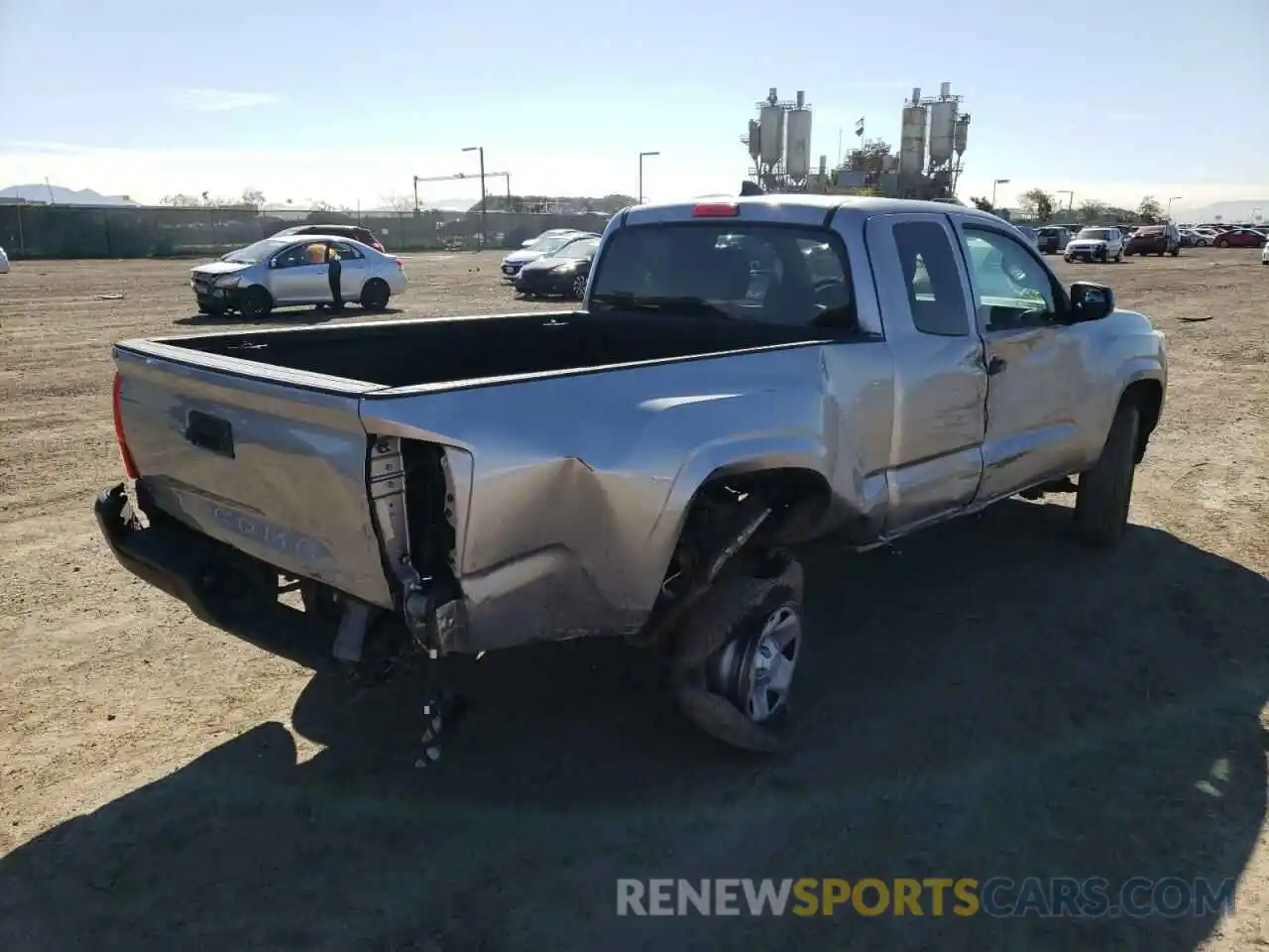 4 Photograph of a damaged car 5TFRX5GN6KX155180 TOYOTA TACOMA 2019