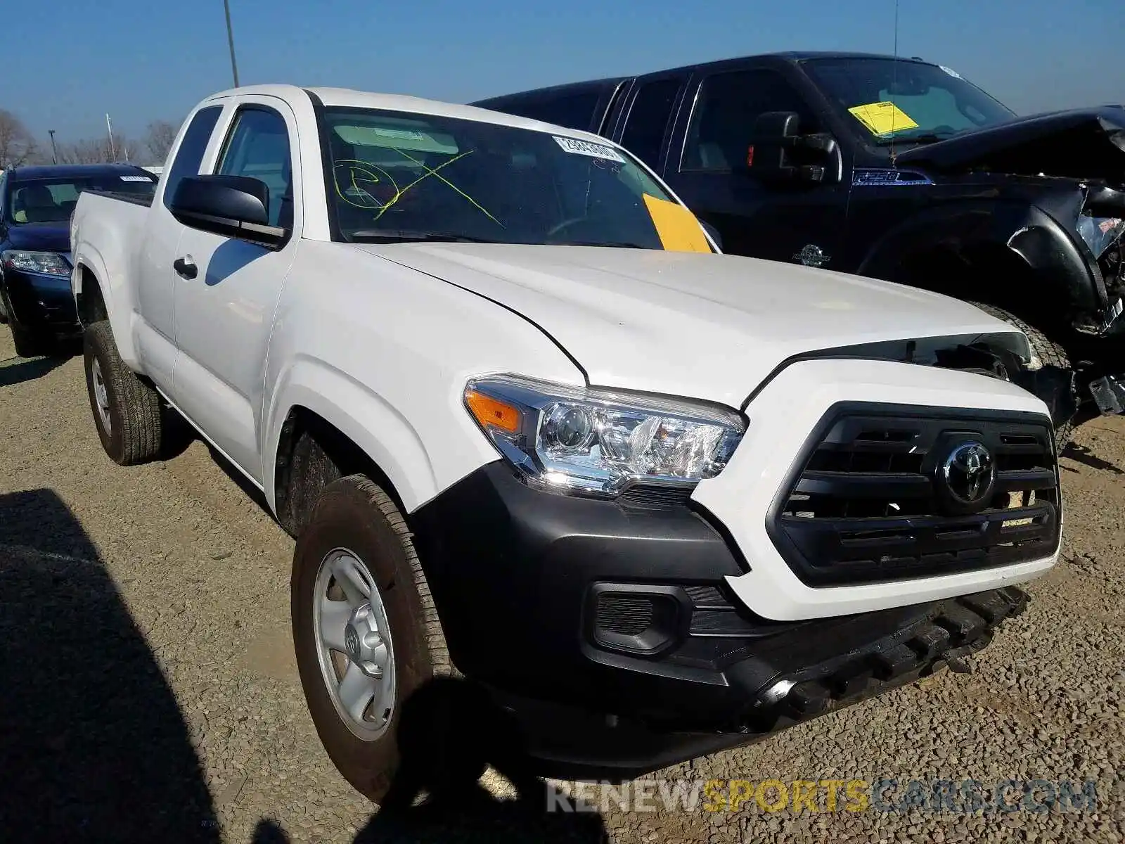 1 Photograph of a damaged car 5TFRX5GN6KX162811 TOYOTA TACOMA 2019