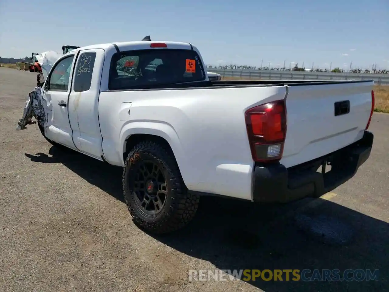 3 Photograph of a damaged car 5TFRX5GN7KX132703 TOYOTA TACOMA 2019