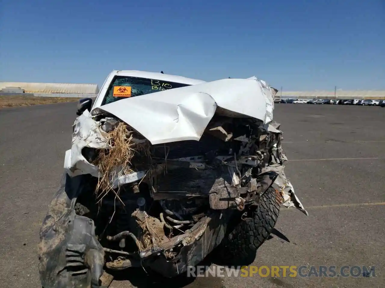 9 Photograph of a damaged car 5TFRX5GN7KX132703 TOYOTA TACOMA 2019