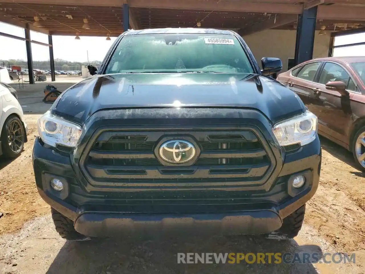 5 Photograph of a damaged car 5TFRX5GN7KX146021 TOYOTA TACOMA 2019