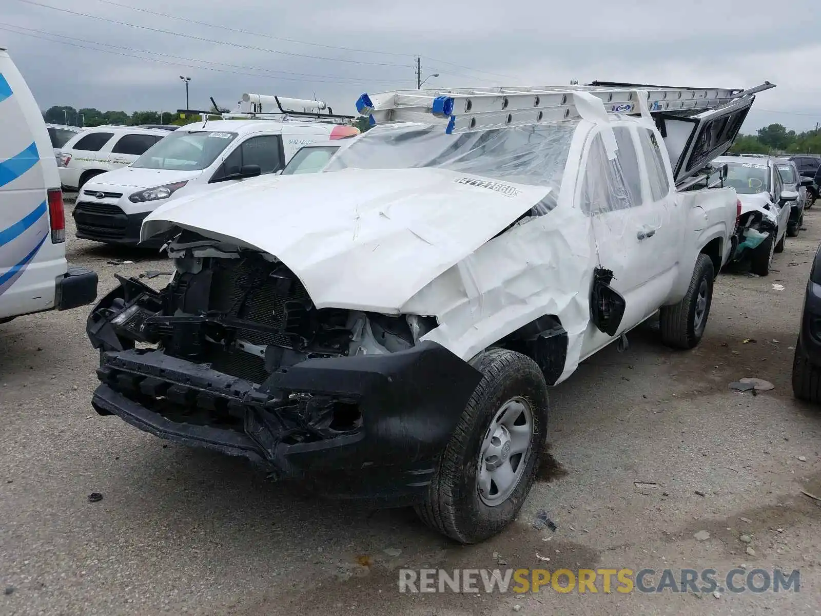 2 Photograph of a damaged car 5TFRX5GN7KX154491 TOYOTA TACOMA 2019