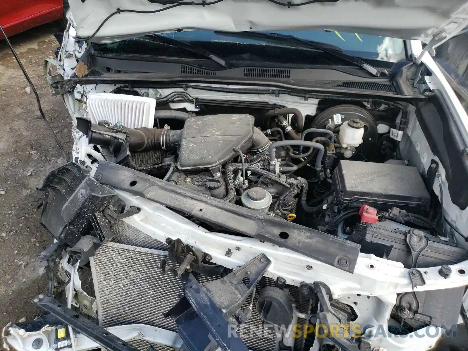 7 Photograph of a damaged car 5TFRX5GN7KX164292 TOYOTA TACOMA 2019