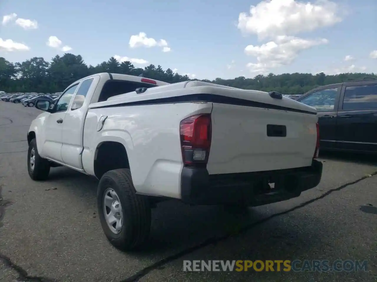 3 Photograph of a damaged car 5TFRX5GN8KX136131 TOYOTA TACOMA 2019