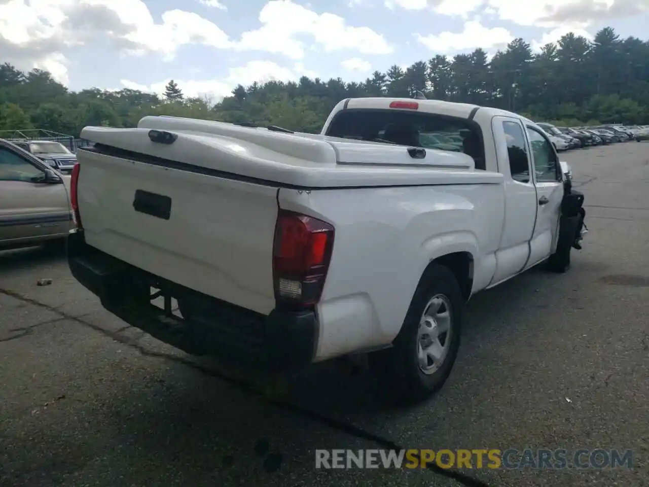 4 Photograph of a damaged car 5TFRX5GN8KX136131 TOYOTA TACOMA 2019