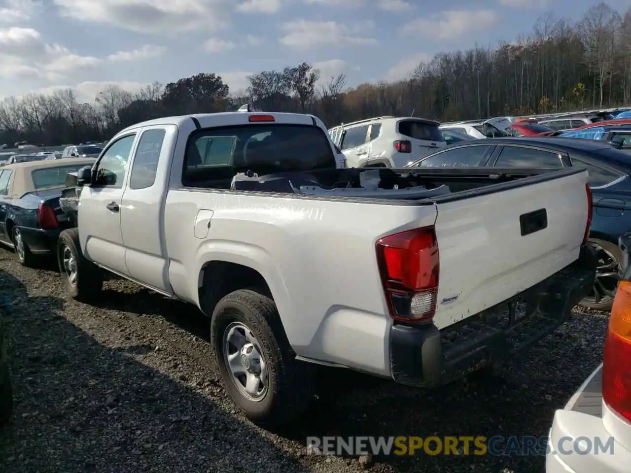 3 Photograph of a damaged car 5TFRX5GN9KX141094 TOYOTA TACOMA 2019