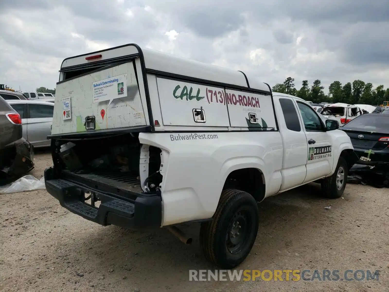 4 Photograph of a damaged car 5TFRX5GN9KX142763 TOYOTA TACOMA 2019