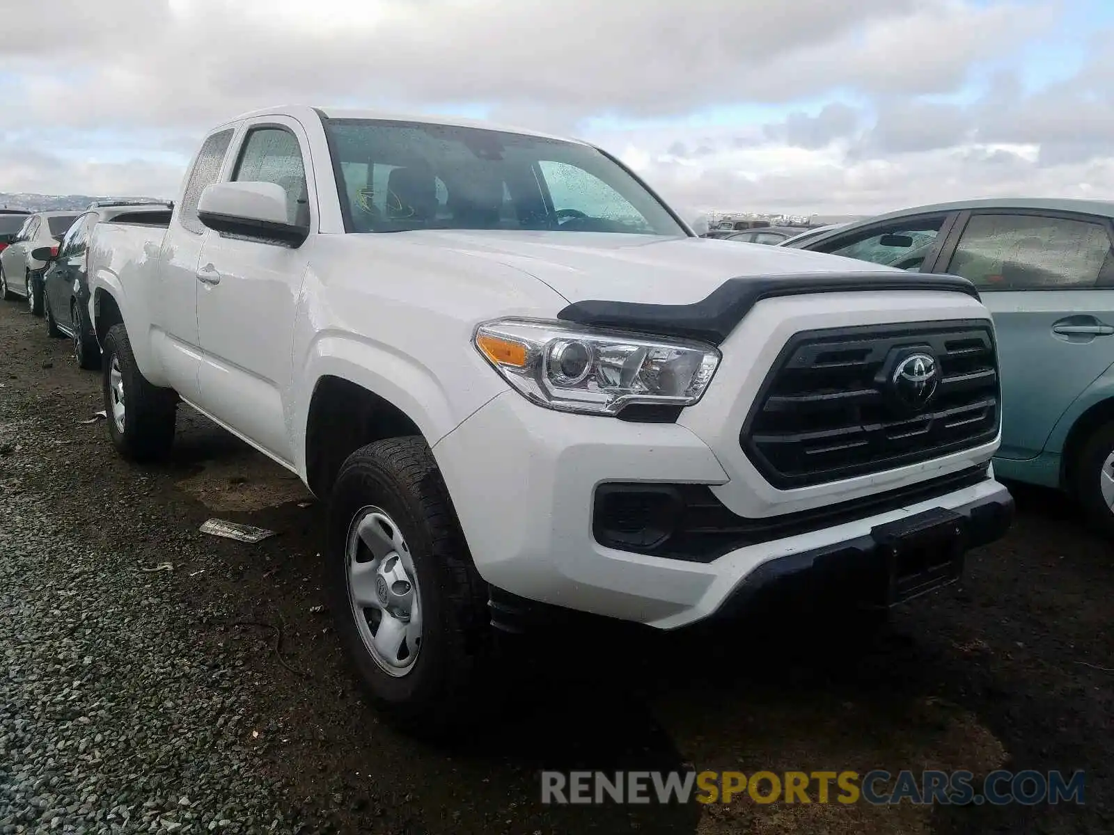 1 Photograph of a damaged car 5TFRX5GN9KX146585 TOYOTA TACOMA 2019