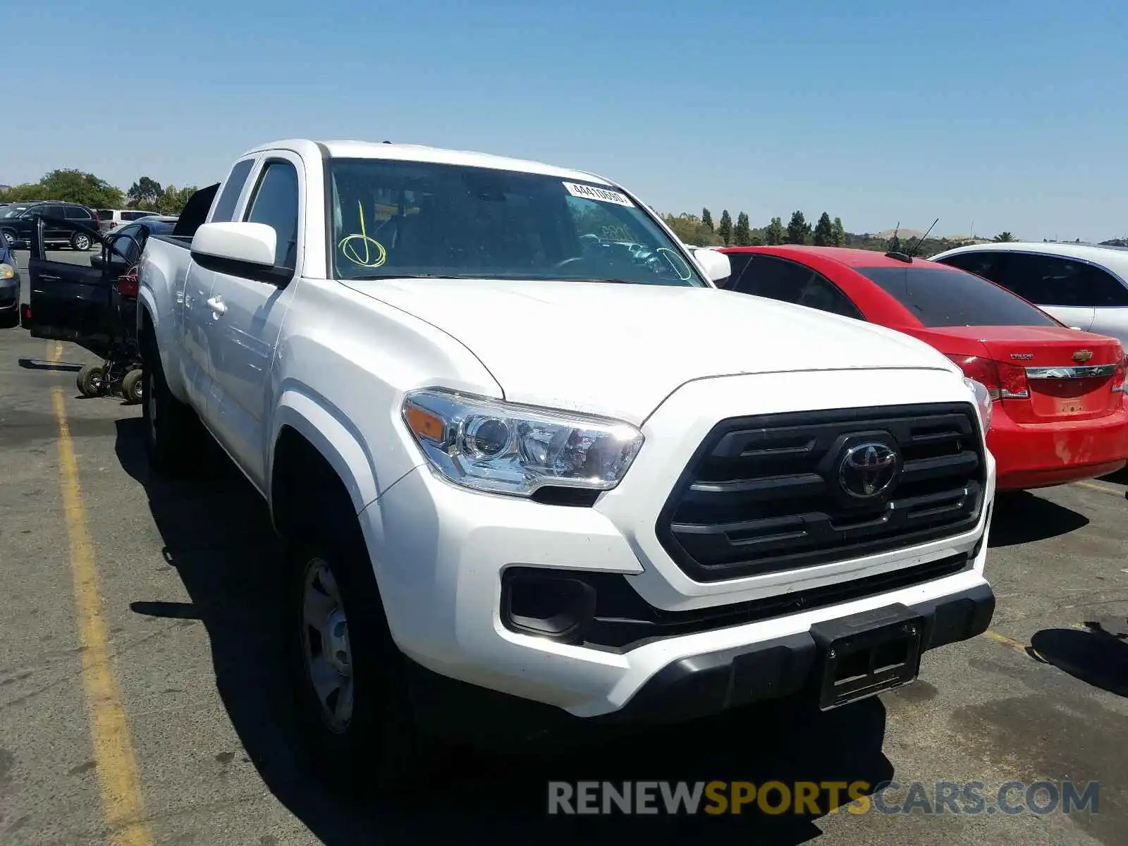 1 Photograph of a damaged car 5TFRX5GN9KX147980 TOYOTA TACOMA 2019