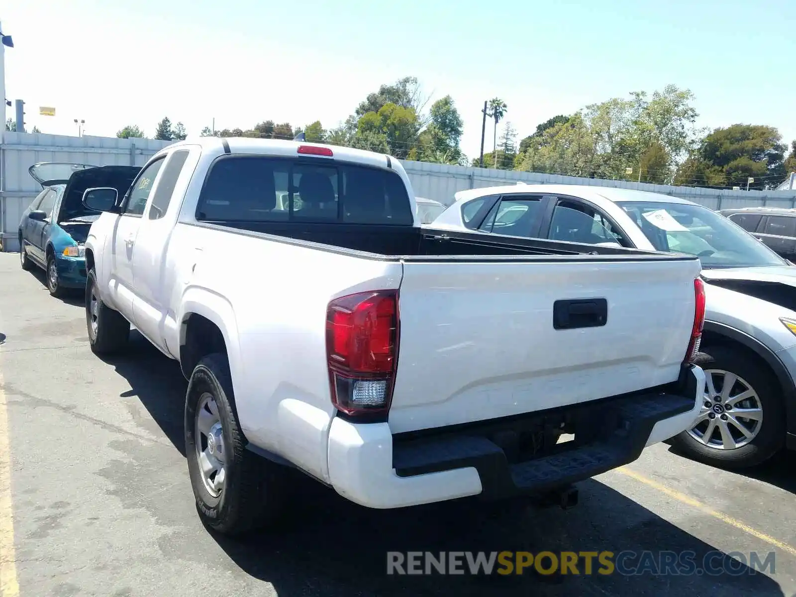 3 Photograph of a damaged car 5TFRX5GN9KX147980 TOYOTA TACOMA 2019