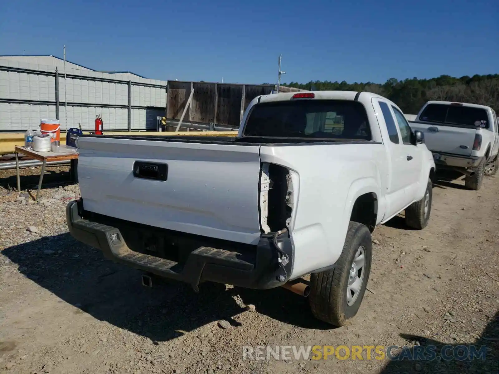 4 Photograph of a damaged car 5TFRX5GN9KX152371 TOYOTA TACOMA 2019