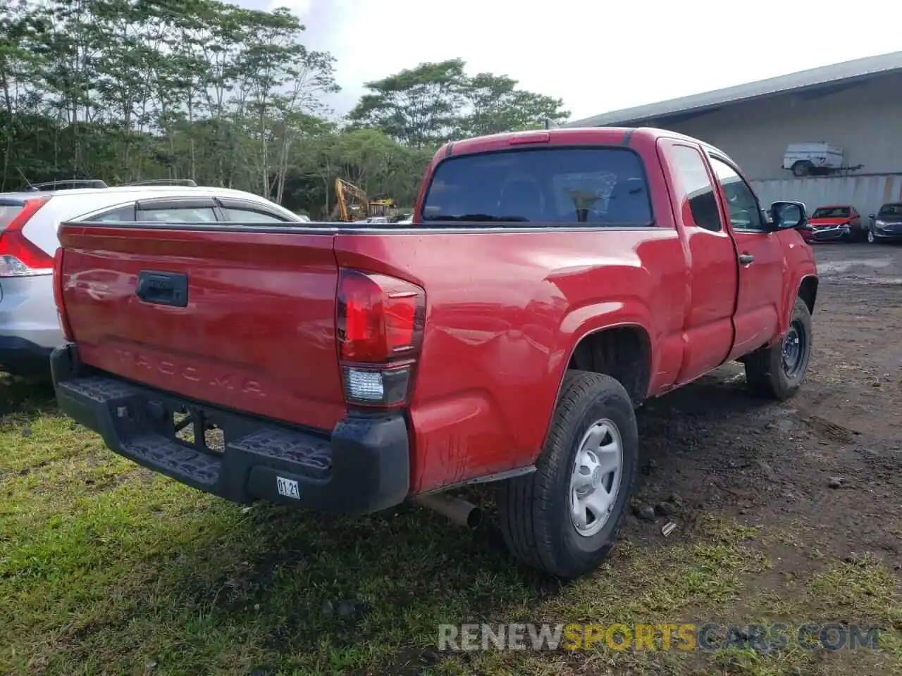 4 Photograph of a damaged car 5TFRX5GN9KX161247 TOYOTA TACOMA 2019