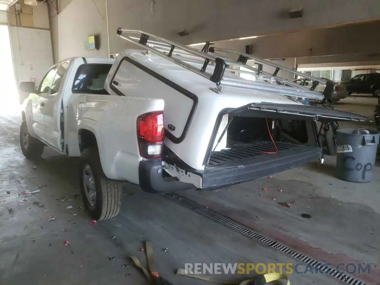 3 Photograph of a damaged car 5TFRX5GN9KX162866 TOYOTA TACOMA 2019