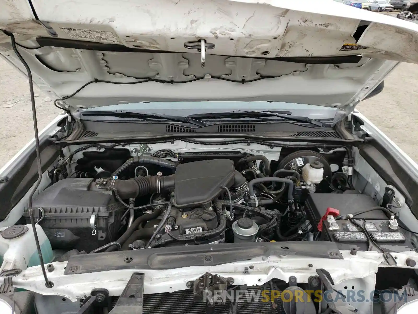 7 Photograph of a damaged car 5TFRX5GN9KX165220 TOYOTA TACOMA 2019