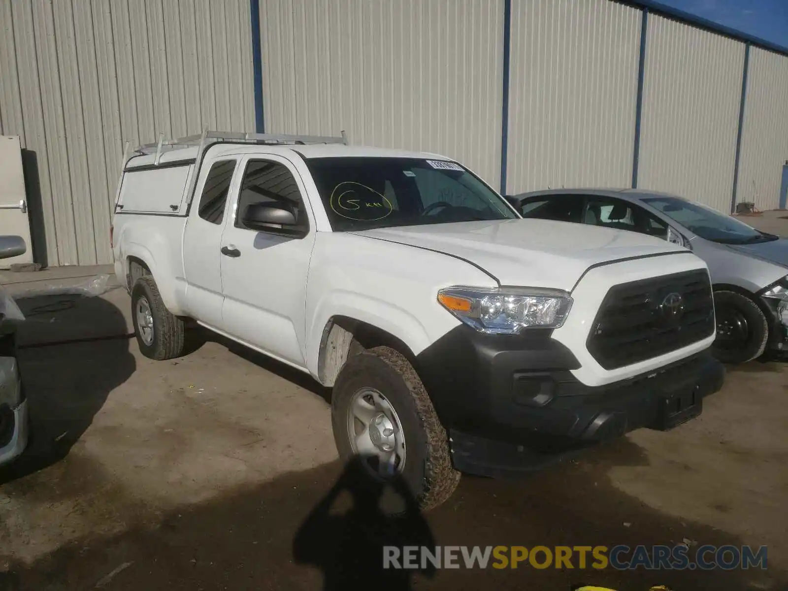 1 Photograph of a damaged car 5TFRX5GNXKX137653 TOYOTA TACOMA 2019