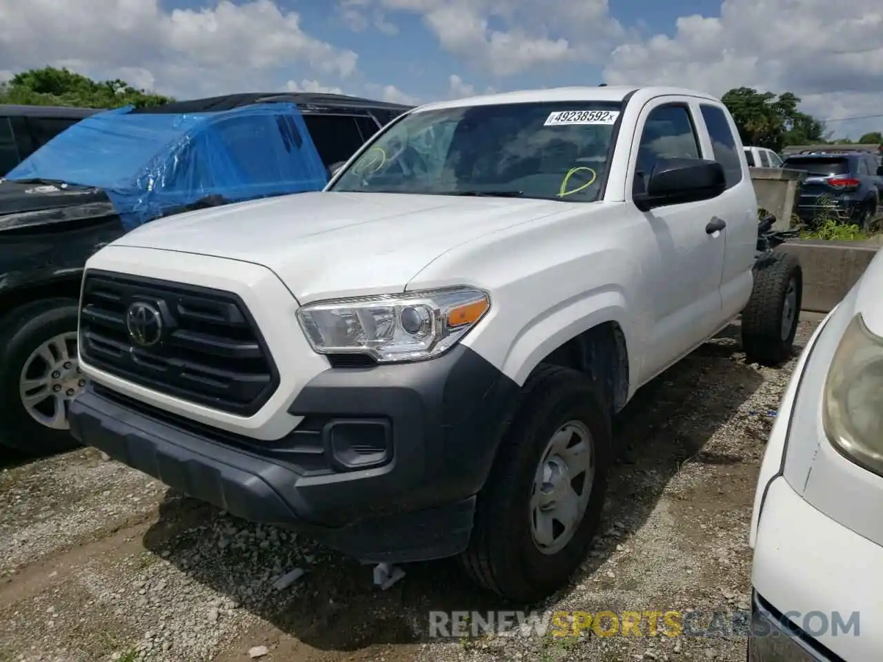 2 Фотография поврежденного автомобиля 5TFRX5GNXKX140701 TOYOTA TACOMA 2019